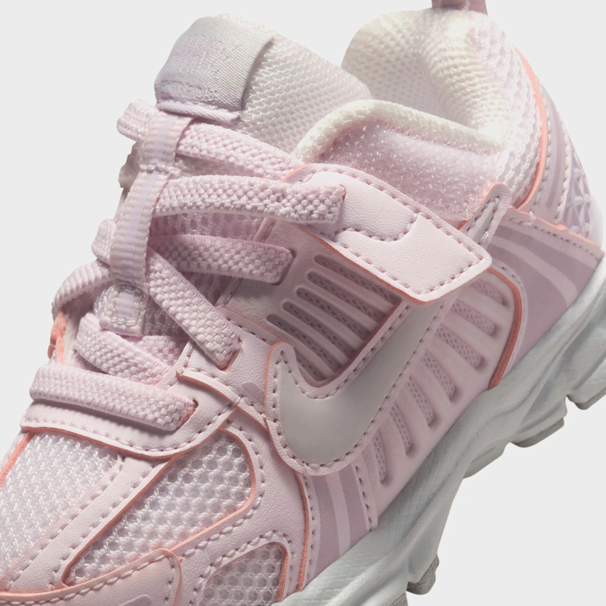 Nike TD Zoom Vomero 5 - Pearl Pink / Bleached Lilac / Summit White / Vast Grey Nike performance sneakers