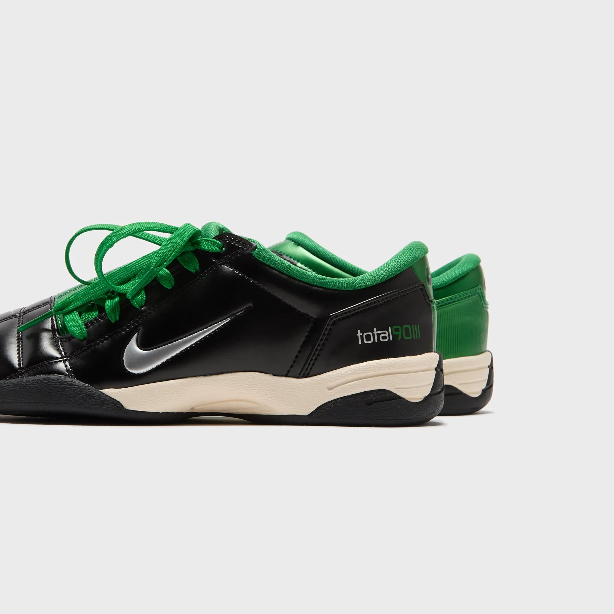 Nike Total 90 SP - Black / Metallic Silver / Apple Green / Phantom Nike performance sneakers