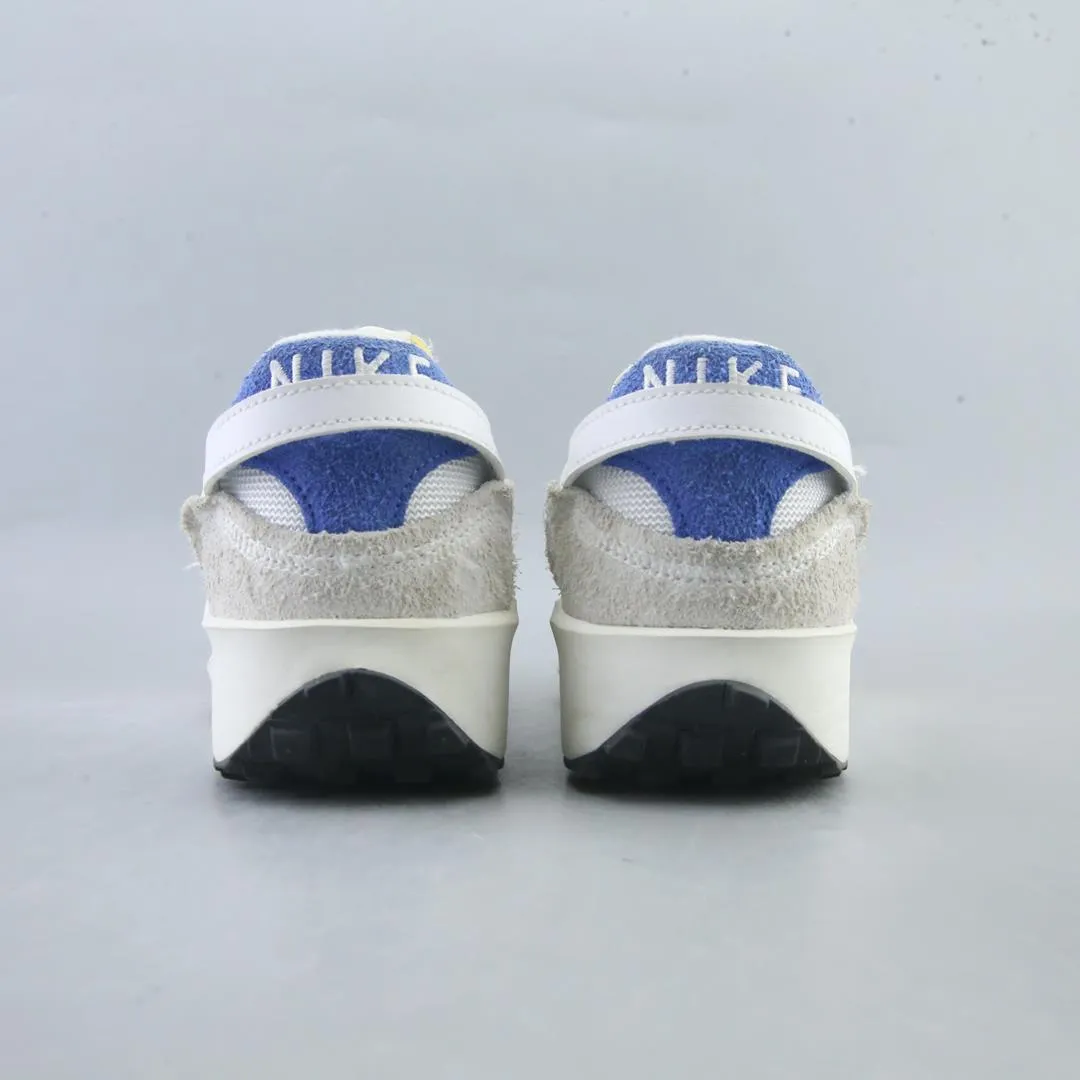 NIKE WAFFLE DEBUT classic Nike shoe photos