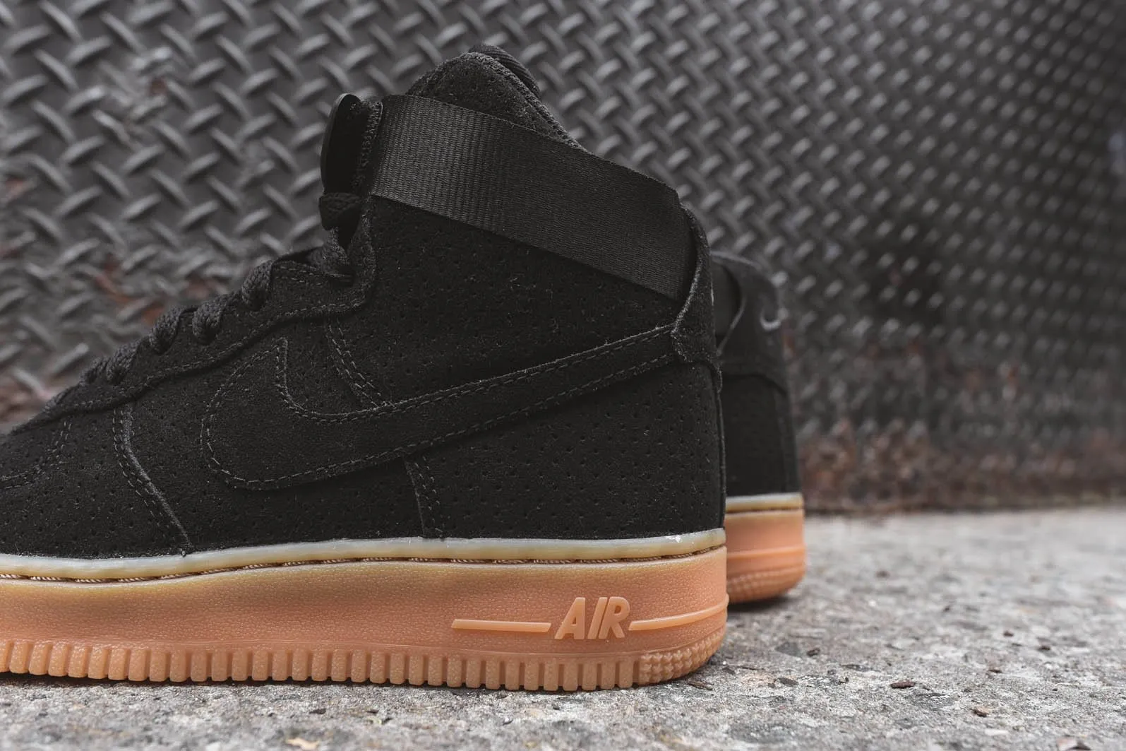 Nike WMNS Air Force 1 Hi Suede Black Nike Air Force 1 low-top sneakers