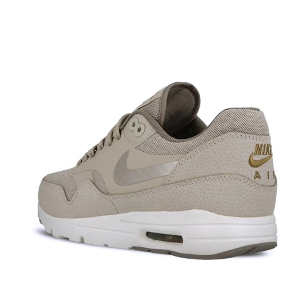 Nike Wmns Air Max 1 Ultra Essentials 'String Iron Metallic Gold' Nike Air Max cushioned sneakers