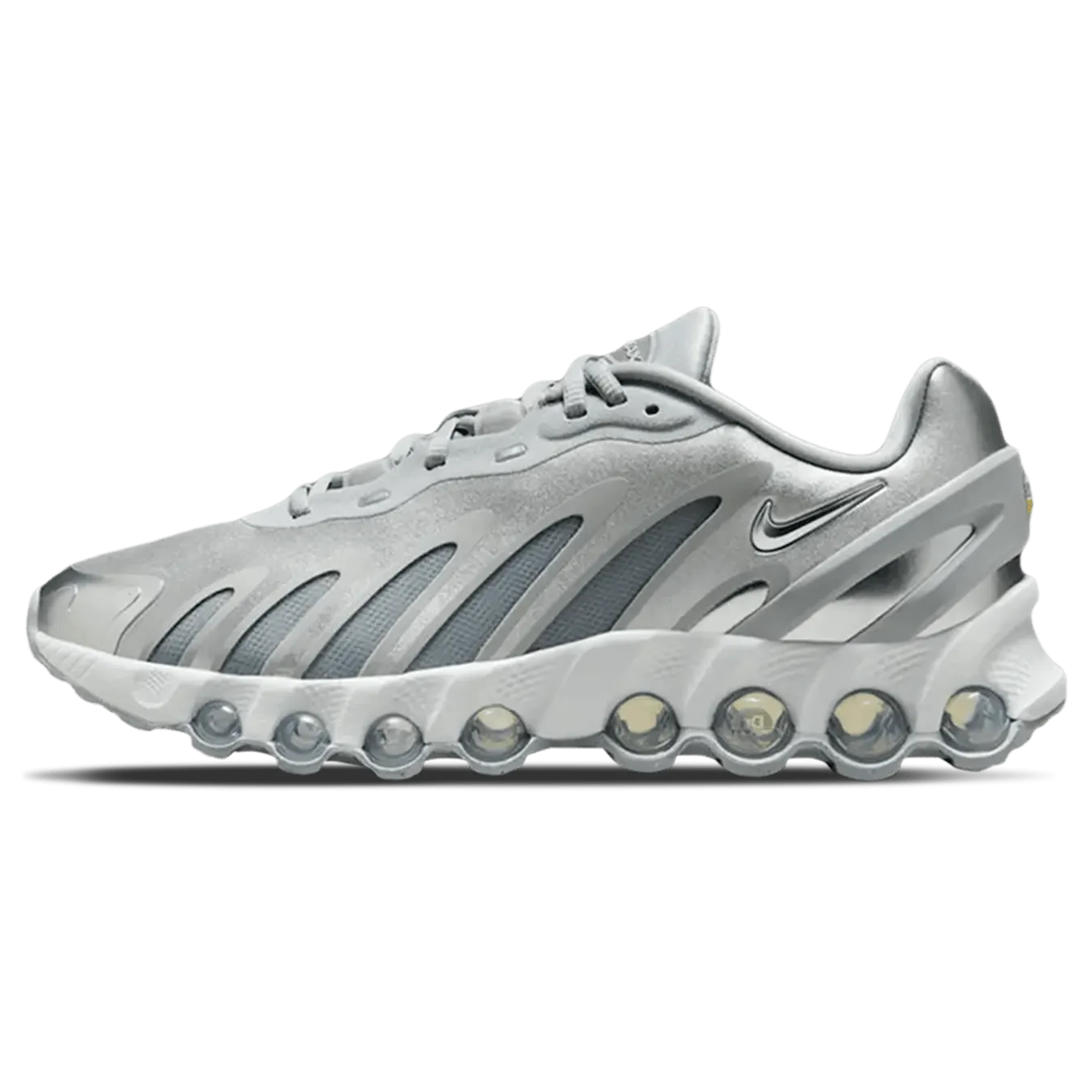 Nike Wmns Air Max DN8 'Wolf Grey Metallic Silver' Nike Air Max lifestyle sneakers with sport details