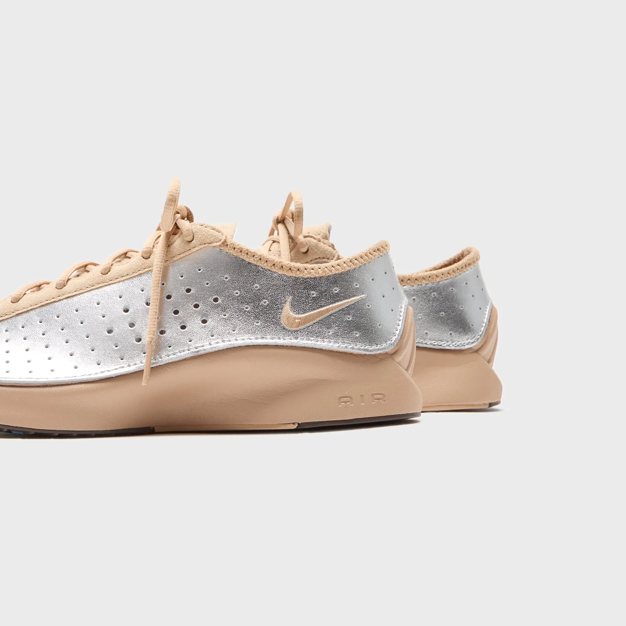 Nike WMNS  Air Superfly - Elm Brown / Metallic Silver / Baroque Brown / Sky Blue Nike performance sneakers
