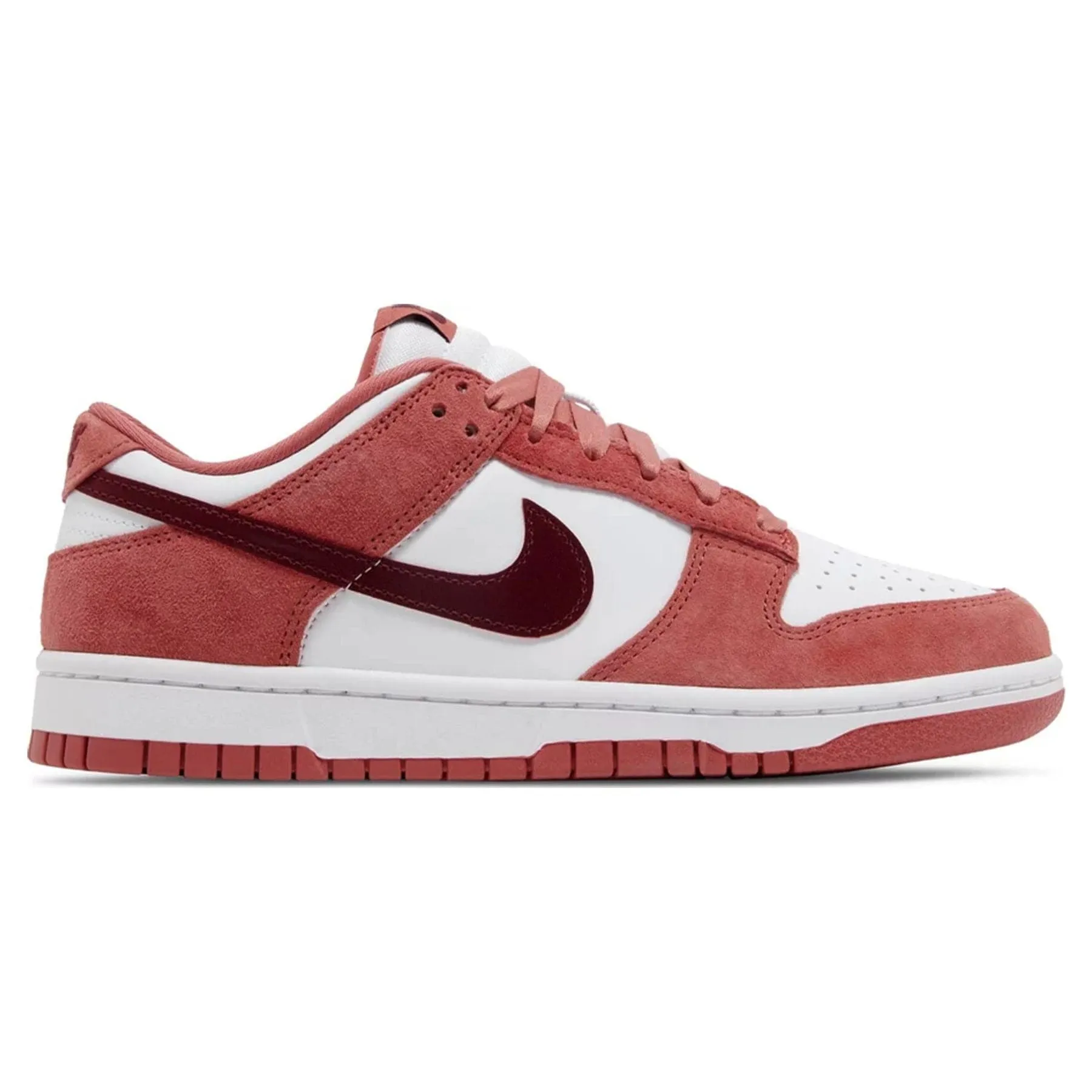 Nike Wmns Dunk Low 'Valentine's Day' 2024 Nike Dunk stylish shoes