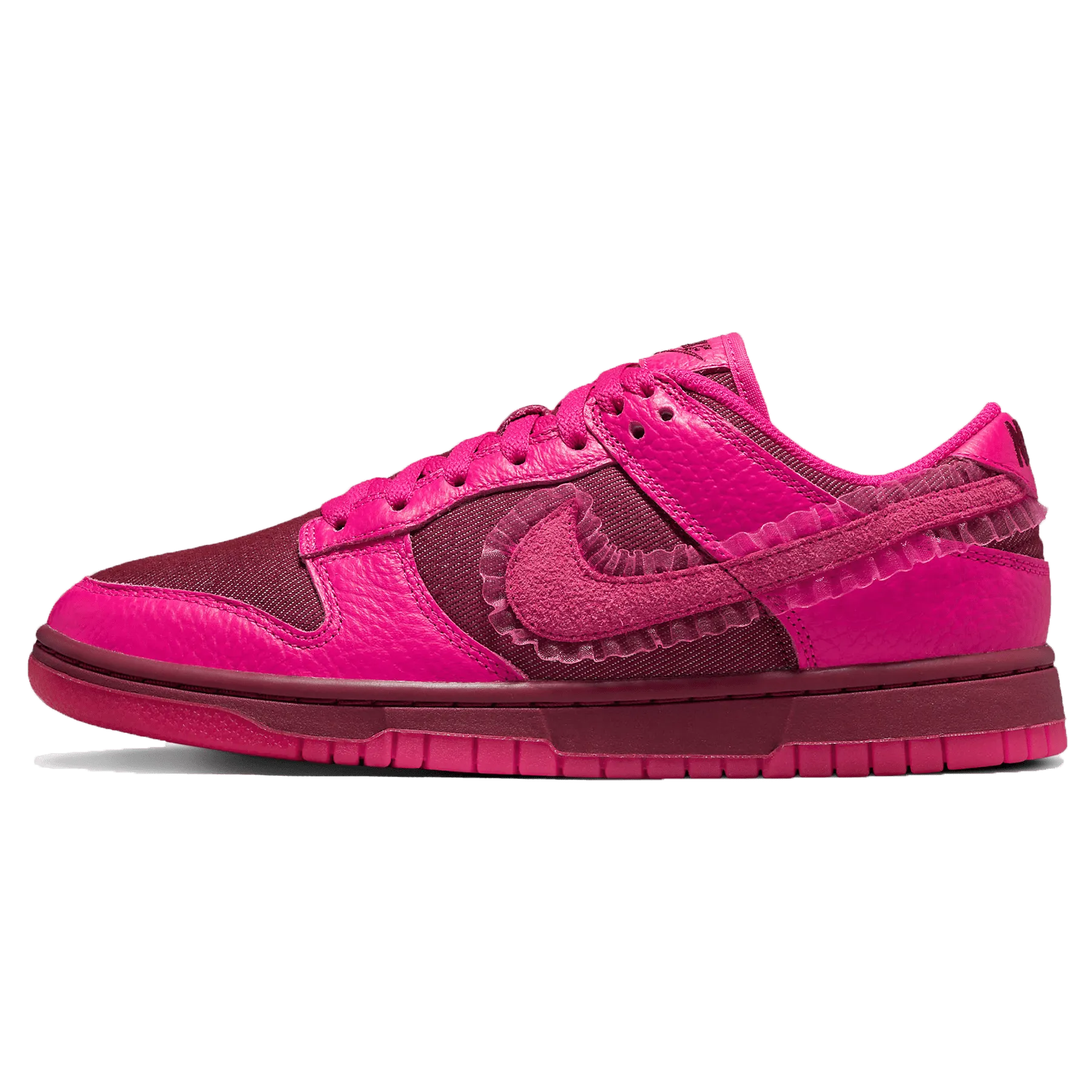 Nike Wmns Dunk Low 'Valentine's Day' Nike Dunk casual shoes with iconic low-top shape