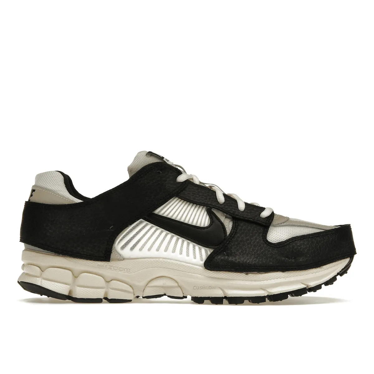 Nike Zoom Vomero 5 Timeless Panda Dunk Nike Dunk stylish shoes for sport and street
