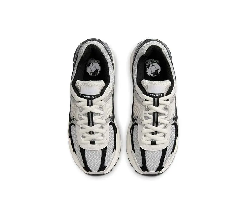 Nike Zoom Vomero 5 W "Photon Dust" Nike retro-inspired sneakers