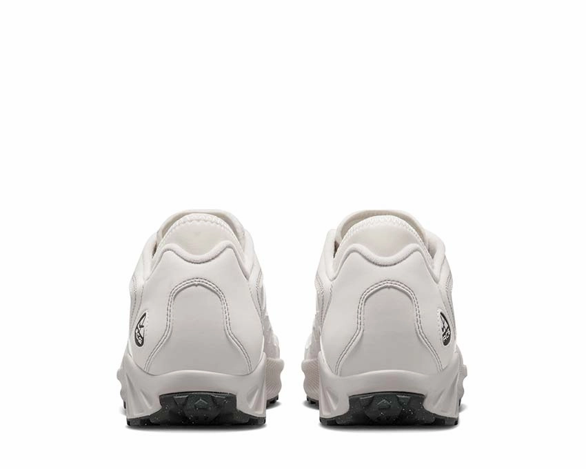 Nike ACG Air Exploraid Nike Men??s everyday sneakers