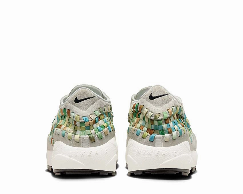 Nike Air Footscape Woven Nike Women??s everyday sneakers