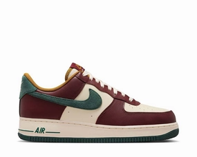 Nike Air Force 1 07 LV8 Nike men??s athletic shoes with versatile design