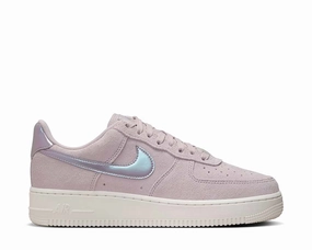 Nike Air Force 1'07 W SE Nike women??s sneakers with sporty chic feel