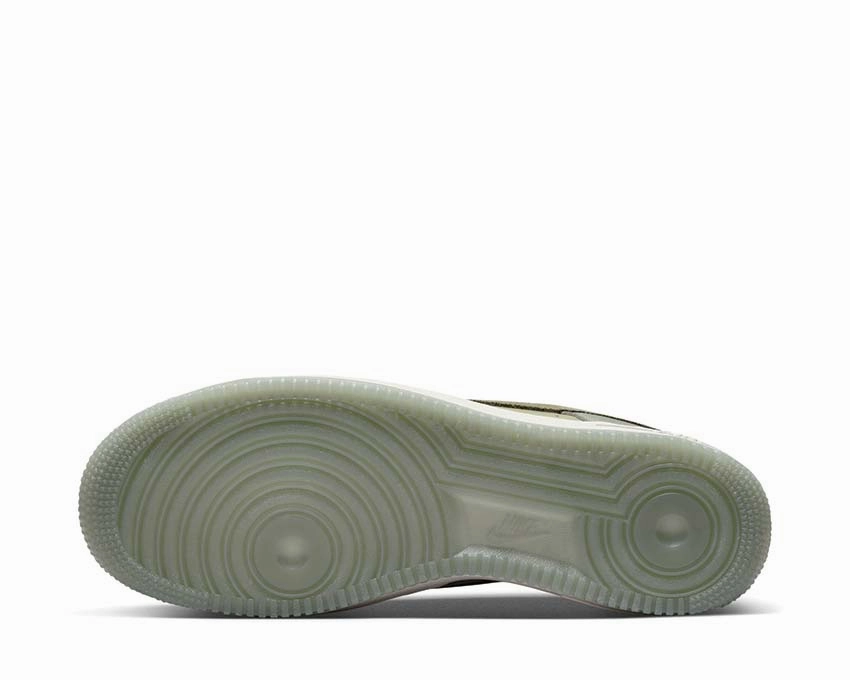 Nike Air Force 1 '07 LV8 Nike Men??s everyday sneakers