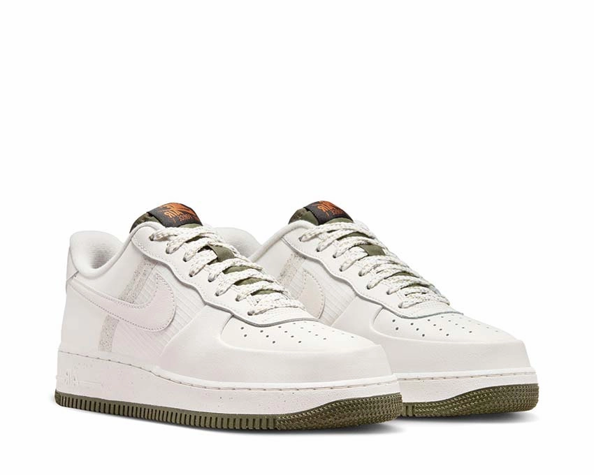 Nike Air Force 1 '07 LV8 Nike Men??s everyday sneakers