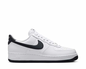 Nike Air Force 1 '07 Nike men??s athletic shoes with versatile design