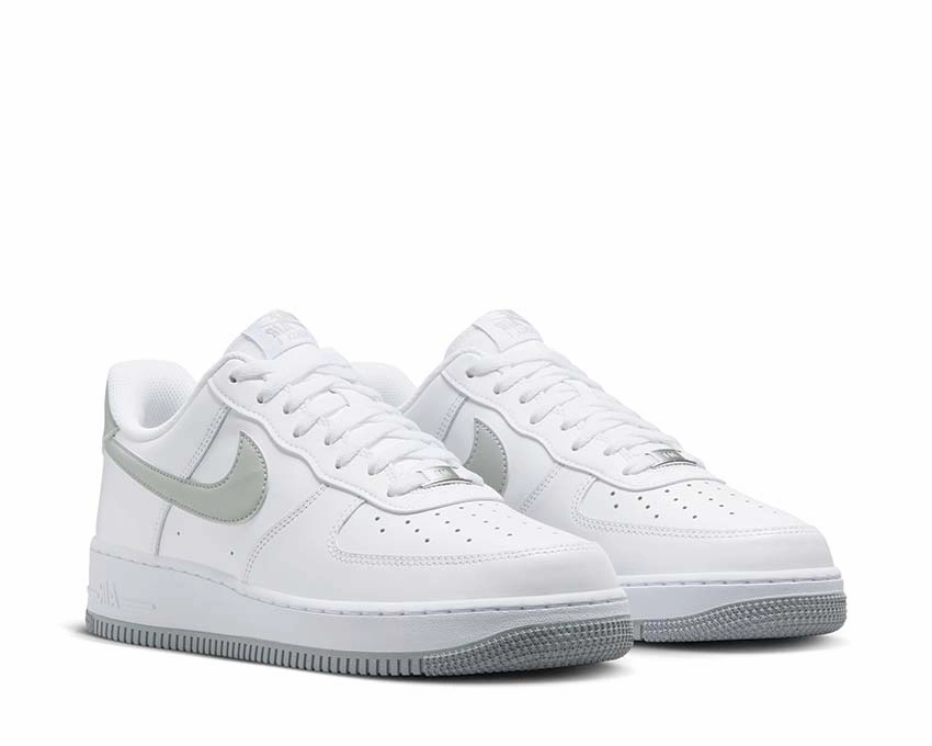 Nike Air Force 1 '07 Nike Men??s everyday sneakers