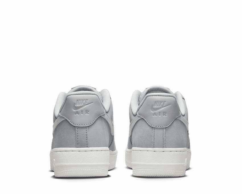 Nike Air Force 1 '07 Prm Nike Women??s everyday sneakers