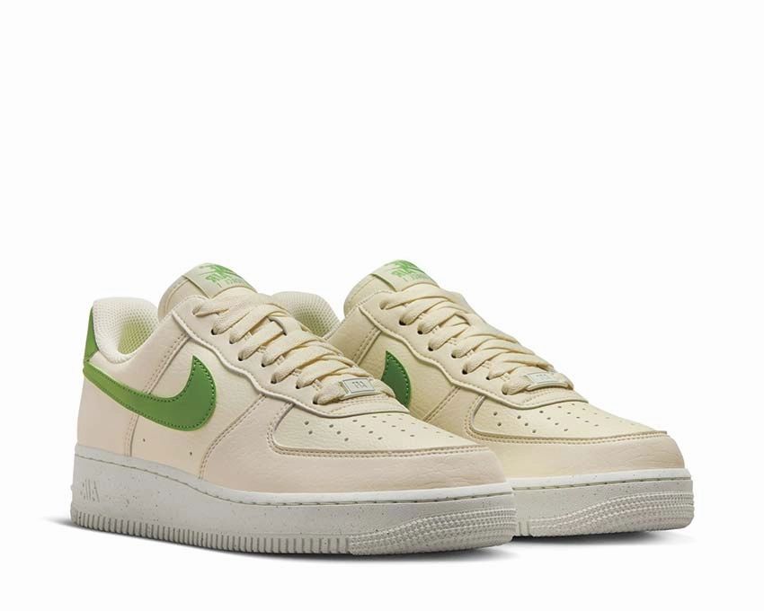 Nike Air Force 1 '07 SE Nike Women??s everyday sneakers