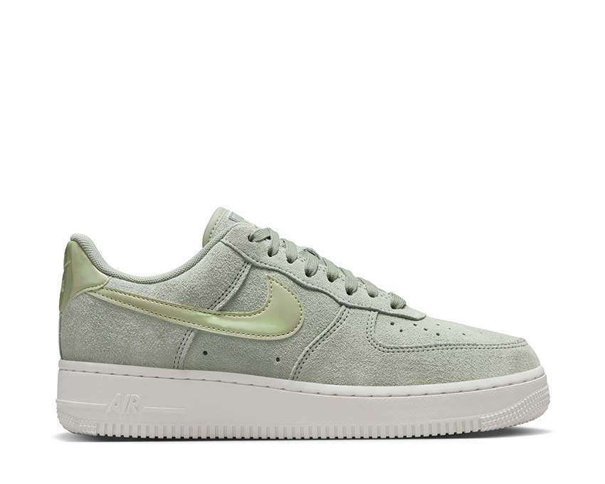 Nike Air Force 1 '07 W SE "Jade Horizon" Nike women??s sneakers with sporty chic feel