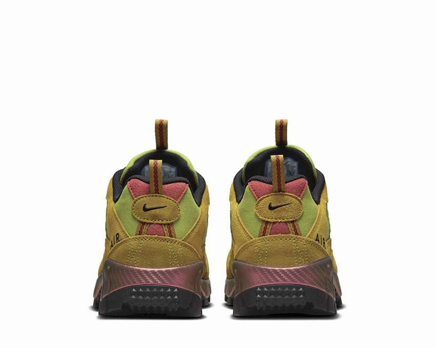 Nike Air Humara Nike Men??s everyday sneakers