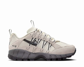 Nike Air Humara W Nike women??s sneakers with sporty chic feel