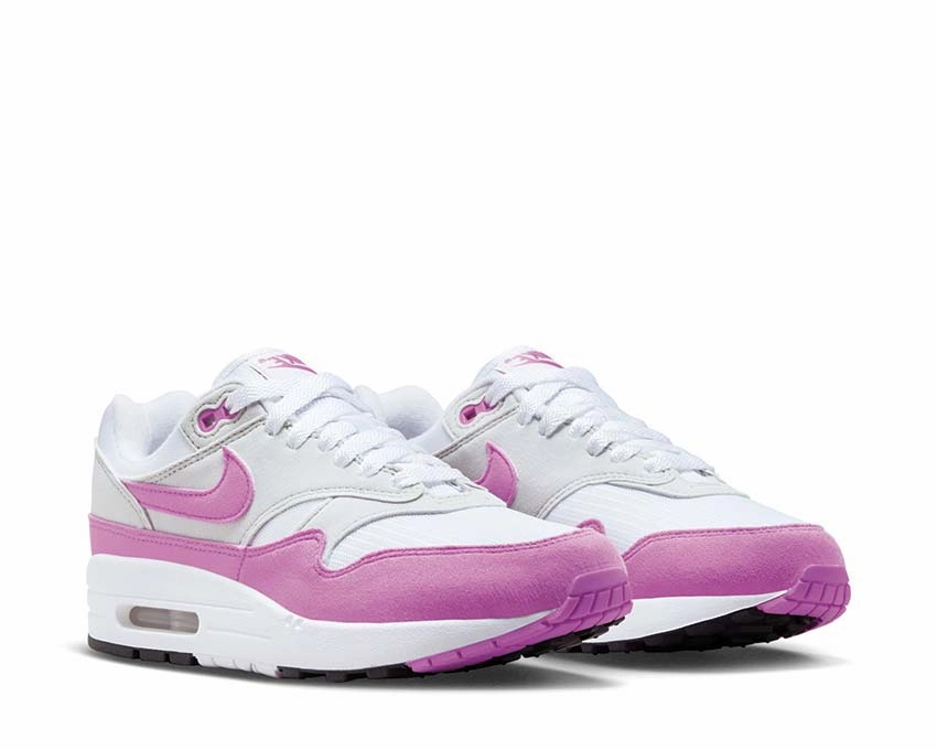 Nike Air Max 1 '87 Nike Women??s everyday sneakers