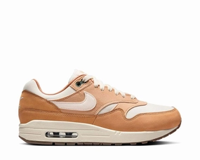 Nike Air Max 1 '87 W "Wheat" Nike women??s sneakers with sporty chic feel
