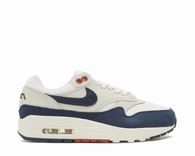 Nike Air Max 1 LX W Nike women??s sneakers with sporty chic feel