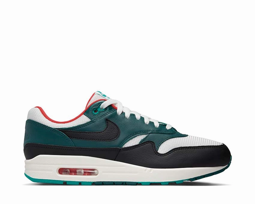 Nike Air Max 1 Prm LBJ Nike men??s athletic shoes with versatile design