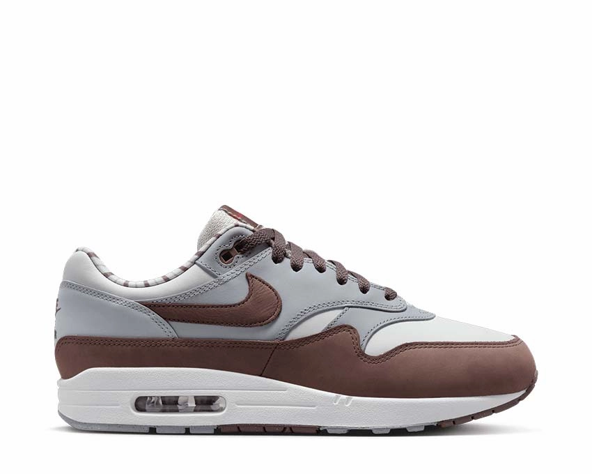 Nike Air Max 1 PRM Nike Men??s sneakers built for performance and comfort