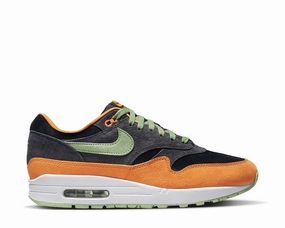 Nike Air Max 1 Prm Nike women??s sneakers with sporty chic feel