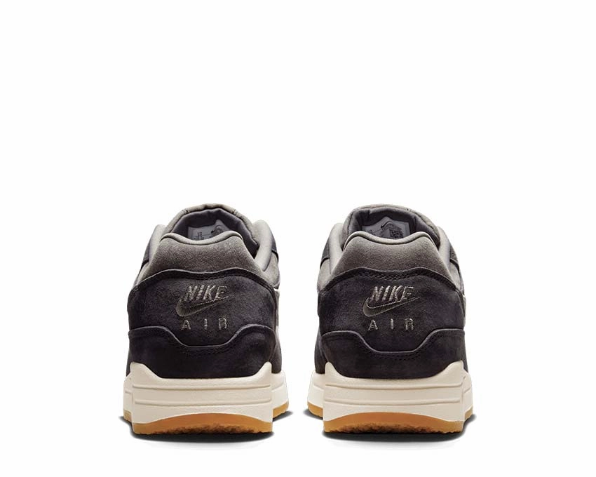 Nike Air Max 1 PRM Nike Women??s everyday sneakers
