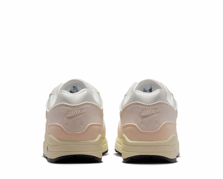 Nike Air Max 1 W Nike Women??s everyday sneakers