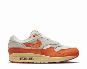 Nike Air Max 1 Wmns Nike women??s sneakers with sporty chic feel