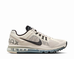 Nike Air Max 2013 Nike Men??s sneakers built for performance and comfort