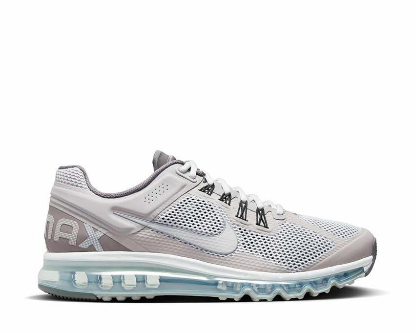 Nike Air Max 2013 Nike Men??s sneakers built for performance and comfort