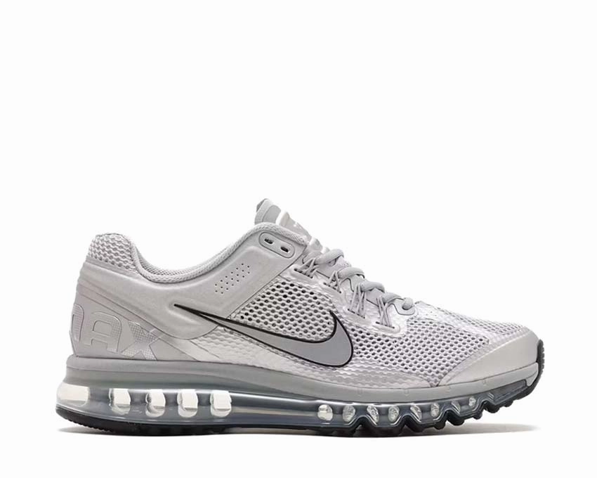 Nike Air Max 2013 "Metallic Silver" Nike men??s athletic shoes with versatile design