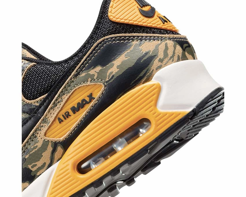 Nike Air Max 90 PRM "University Gold Camo" Nike Men??s athletic shoes
