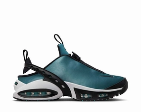 Nike Air Max Craze W Nike women??s sneakers with sporty chic feel