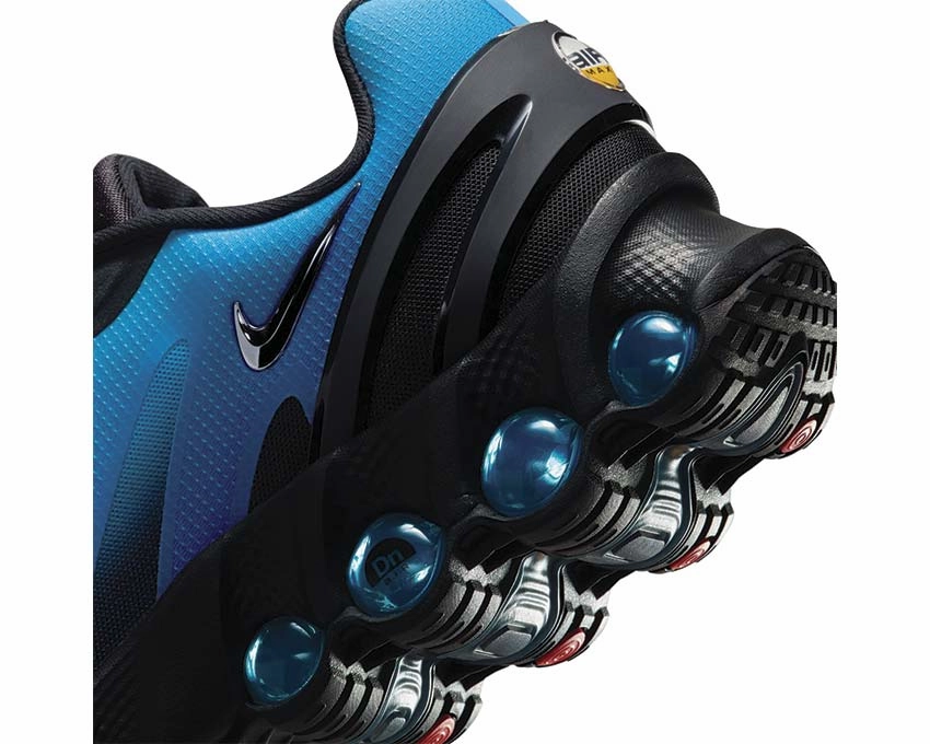 Nike Air Max DN8 "Hyper Blue" Nike Men??s athletic shoes