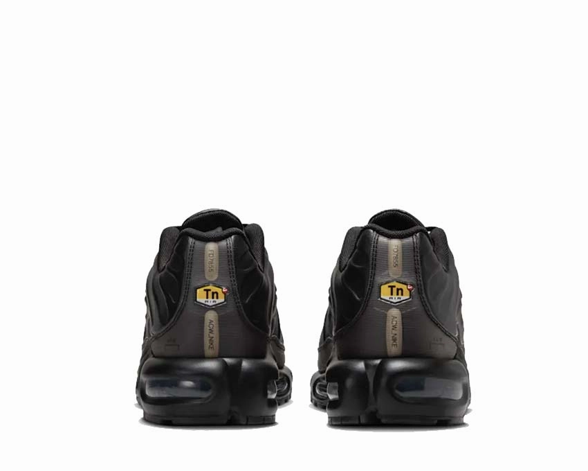 Nike Air Max Plus A Cold Wall Nike Men??s athletic shoes