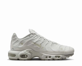 Nike Air Max Plus A Cold Wall Nike men??s athletic shoes with versatile design