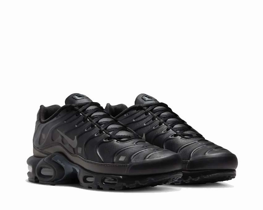 Nike Air Max Plus A Cold Wall Nike Men??s athletic shoes