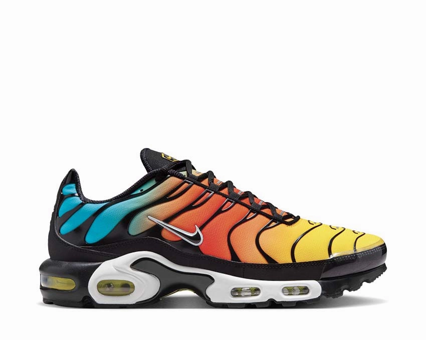 Nike Air Max Plus Nike men??s athletic shoes with versatile design