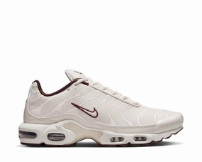 Nike Air Max Plus Premium "Phantom" Nike men??s athletic shoes with versatile design