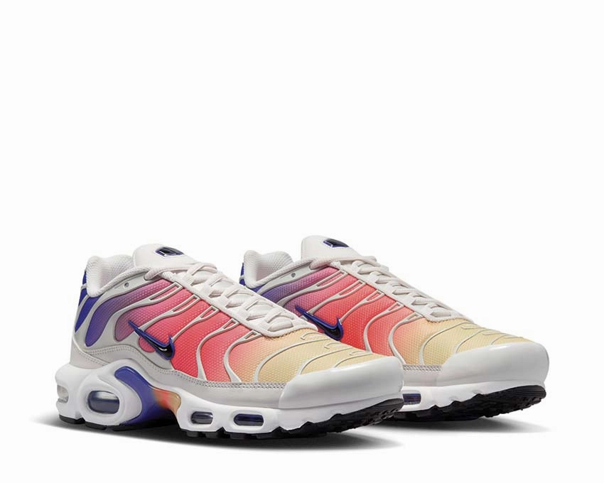Nike Air Max Plus "Gradient" Nike Men??s athletic shoes