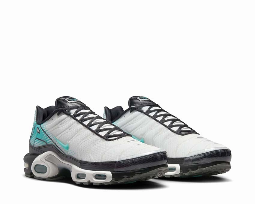 Nike Air Max Plus "Mercurial Vapor" Nike Men??s athletic shoes