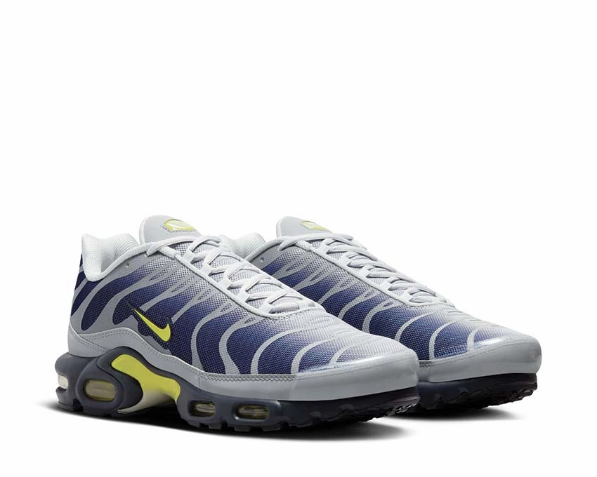Nike Air Max Plus "Metallic Silver" Nike Men??s athletic shoes