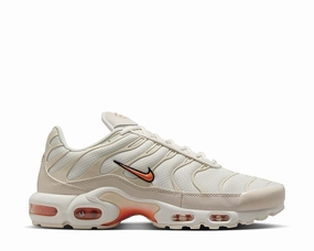 Nike Air Max Plus "Safety Orange" Nike men??s athletic shoes with versatile design