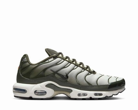 Nike Air Max Plus "Sequoia" Nike men??s athletic shoes with versatile design