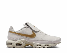 Nike Air Max Plus "Tiempo" Nike men??s athletic shoes with versatile design